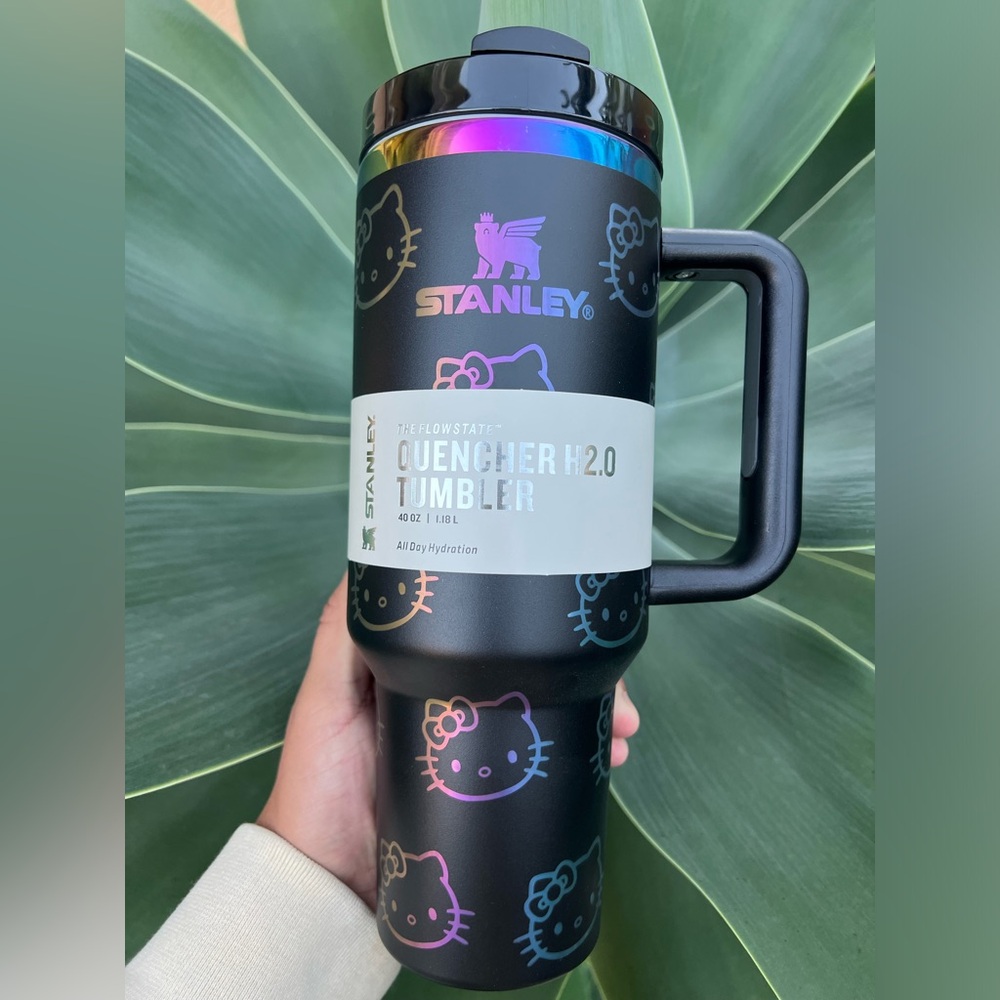 Stanley 40oz Tumbler Hello Kitty Black and Iridescent Cup